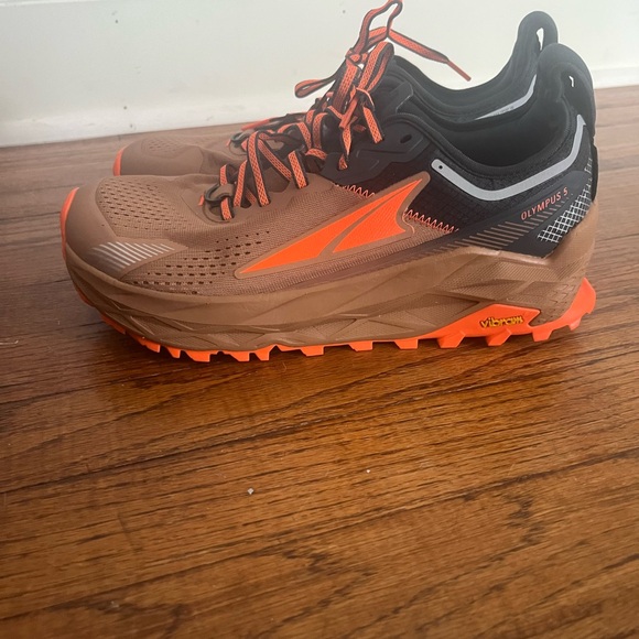 Altra Olympus 5 Brown and Orange Trail Shoes - Picture 3 of 6